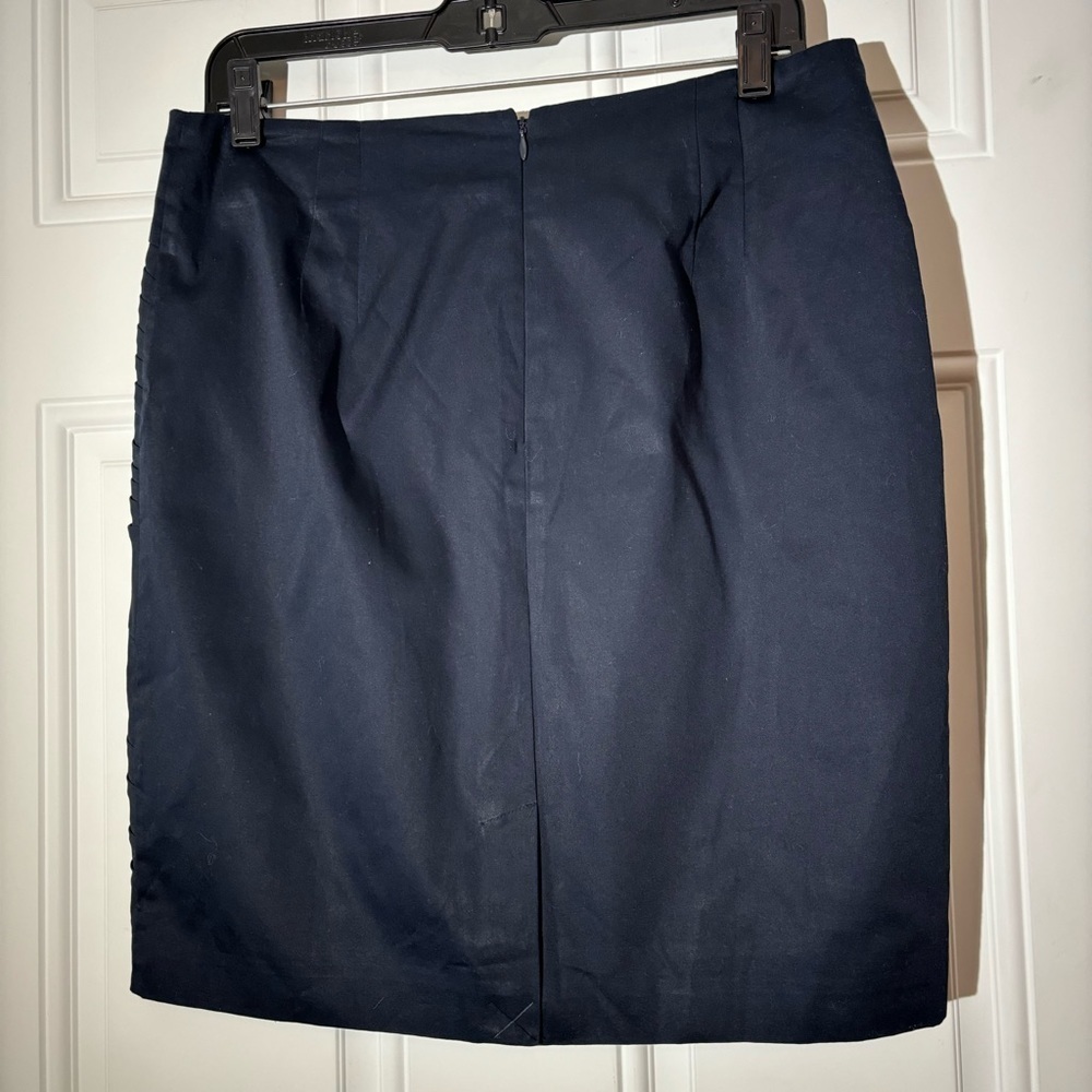 NWT Anthropology Navy Blue Lightweight Pencil Skirt, Size 10 - Picture 3 of 13
